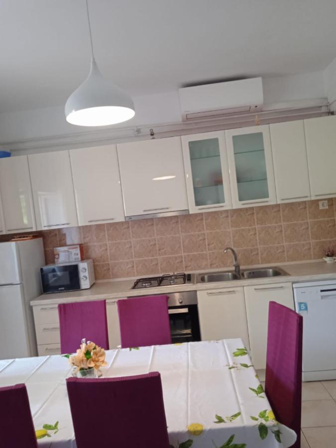 Apartments Marita Korcula Town Bagian luar foto